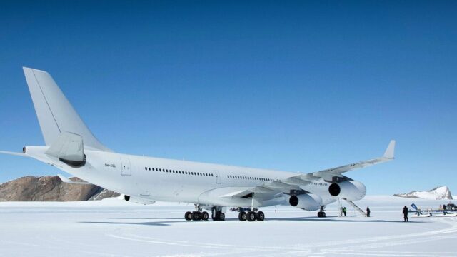 В Антарктиде впервые приземлился Airbus A340