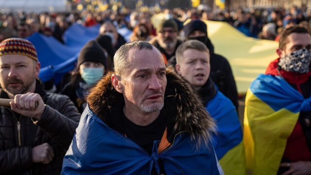 Байден призвал американцев срочно покинуть Украину