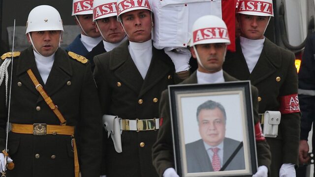 По делу об убийстве российского посла в Турции арестовали бывшего продюсера госканала