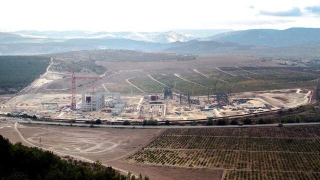 Reuters: для установки турбин в Крыму наняли компанию, которая частично принадлежит Siemens