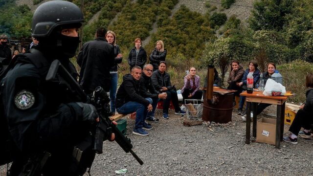 Новая эскалация конфликта на границе между Сербией и Косово. Что там происходит