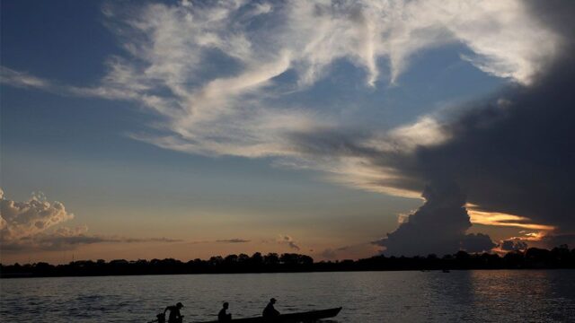 NASA зафиксировало резкое снижение содержания влаги в нижних слоях атмосферы над Амазонией