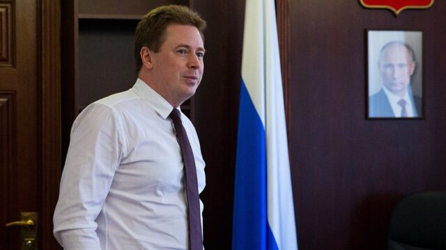 В ЕС отказались снять санкции с экс-главы Севастополя Овсянникова