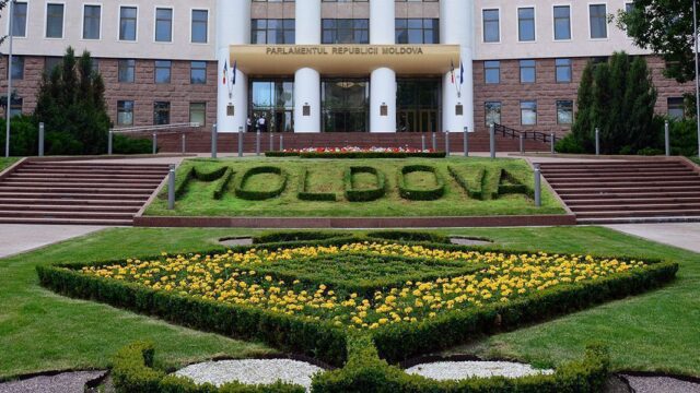 Молдова объявила режим ЧП из-за дефицита газа. Как Кишинев будет выходить из кризисной ситуации?