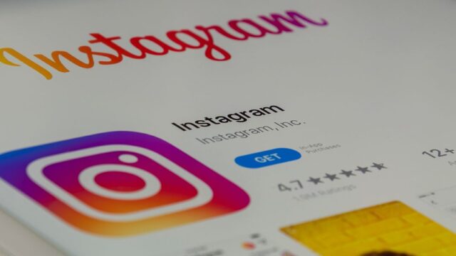 Instagram добавит фильтр оскорбительных сообщений