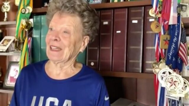 84-летняя прыгунья с шестом из Вермонта примет участие в Чемпионате мира по легкой атлетике среди мастеров