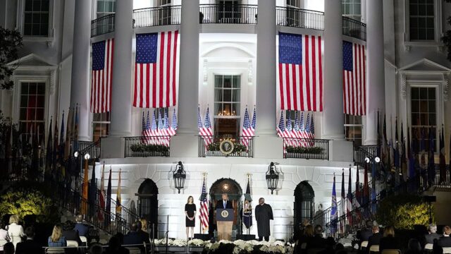 Трамп планирует устроить прием на 400 гостей в Белом доме после выборов