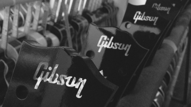 Производитель гитар Gibson объявил себя банкротом
