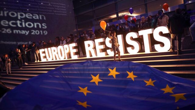 Промежуточные итоги выборов в Европарламент: большинство мест получат проевропейские партии