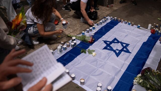 «Кровавые и многочисленные»: как в Израиле реагируют на серию терактов