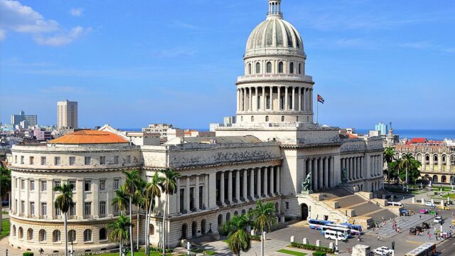 Россия потратит почти 650 млн рублей на восстановление купола Капитолия в Гаване