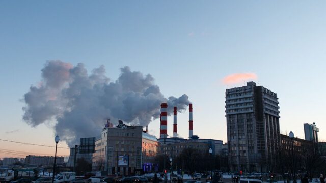Роспотребнадзор назвал возможную причину неприятного запаха в Москве