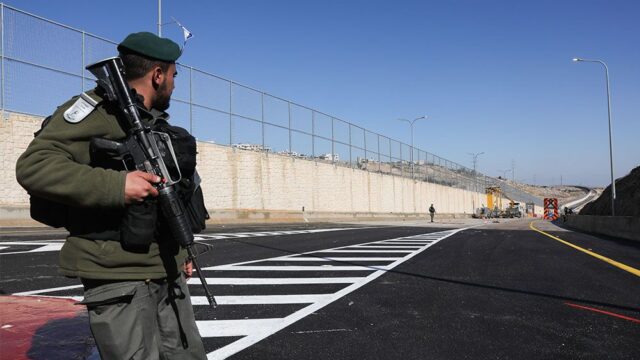 Израиль начал строительство «умной стены» на границе с сектором Газа