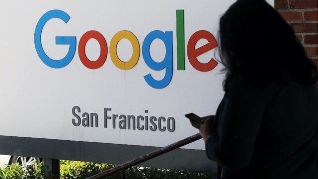 Власти 10 американских штатов обвинили Google в антимонопольном сговоре с Facebook