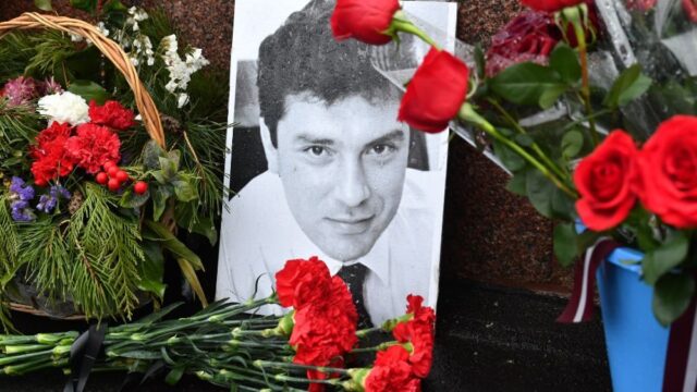 В Москве прошла минута молчания в память о Борисе Немцове