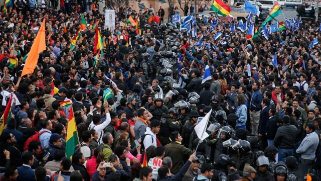 В Боливии начались протесты после оглашения результатов президентских выборов