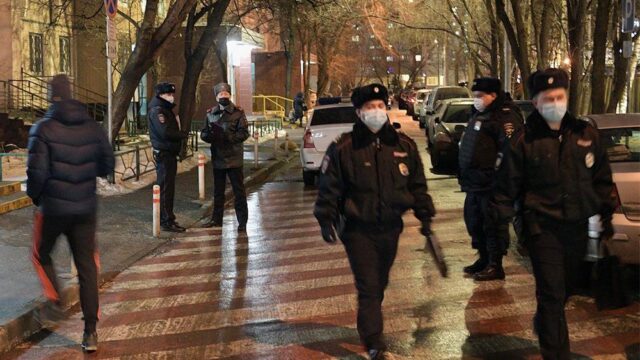 Продюсера ютьюб-канала Навального арестовали на семь суток