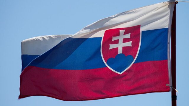 В парламенте Словакии утвердили состав нового правительства