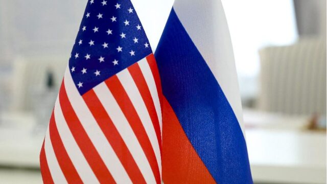 Посол США в Москве не исключил, что российские активы в стране заморозят