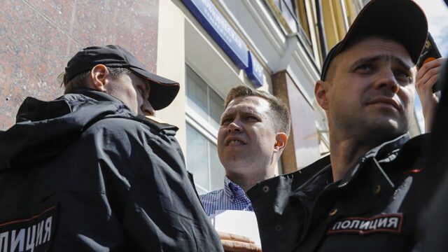 ТАСС: полиция отпустила подозреваемого в нападении на главу московского штаба Навального