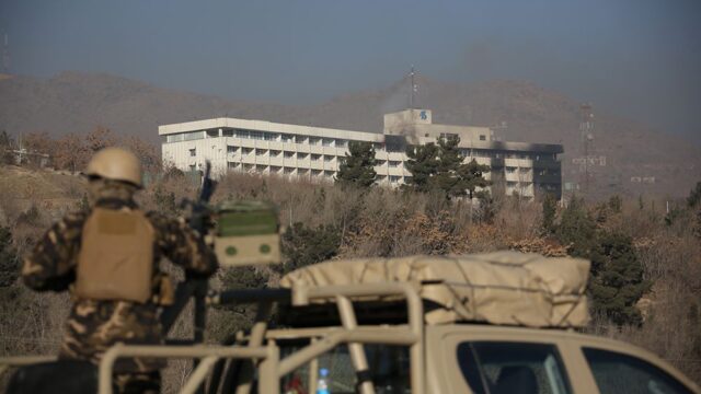 В Кабуле освободили гостиницу, которую захватили террористы