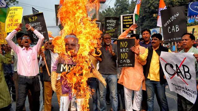В Индии проходят массовые протесты против нового закона о гражданстве: галерея