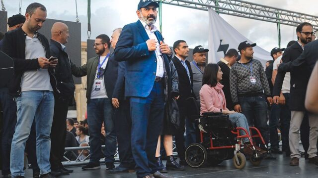 Парламент Армении отклонил кандидатуру оппозиционера Никола Пашиняна