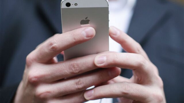Франция оштрафовала Apple за преднамеренное замедление работы устройств