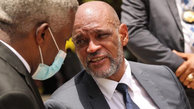 Прокуратура Гаити требует перевести премьера в статус обвиняемого в убийстве президента