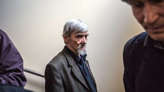 Обвинение запросило 15 лет лишения свободы для историка Юрия Дмитриева