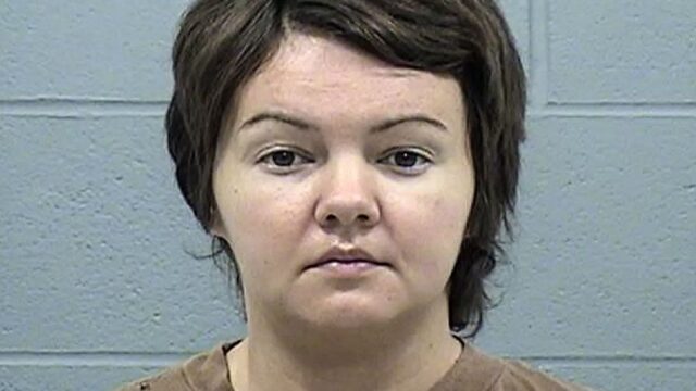 Суд в Канзасе освободил россиянку, осужденную за похищение своих детей