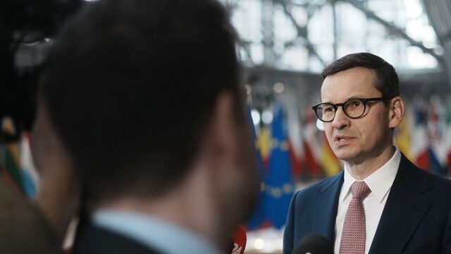 Польский премьер заявил, что русофобия стала мейнстримом в Польше
