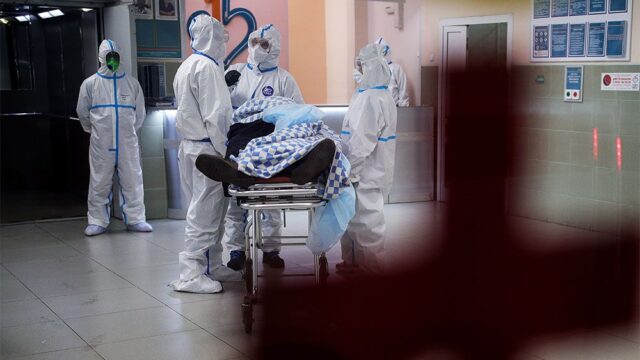 В России за сутки от коронавируса умерли 70 человек