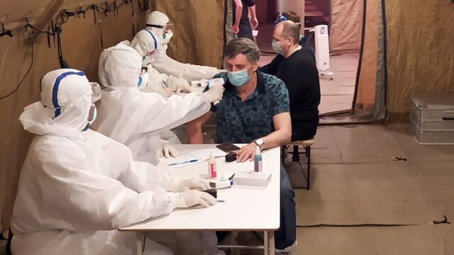 Якутия первой в России ввела обязательную вакцинацию от коронавируса