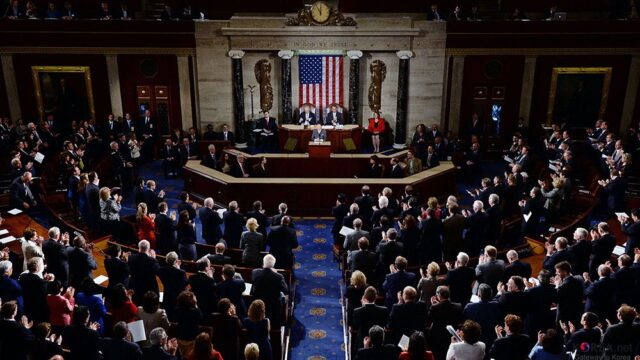 В палате представителей Конгресса США утвердили законопроект налоговой реформы