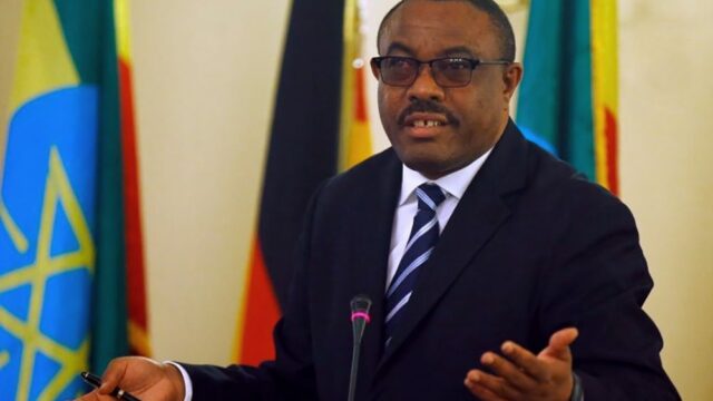 Власти Эфиопии объявили в стране чрезвычайное положение после отставки премьер-министра