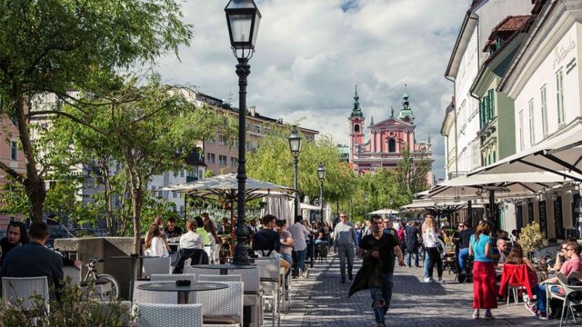 Словения первой в Европе объявила об окончании эпидемии коронавируса