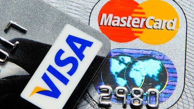 Могут ли Visa и MasterCard уйти из России из-за новых законодательных поправок? Собрали мнения экспертов