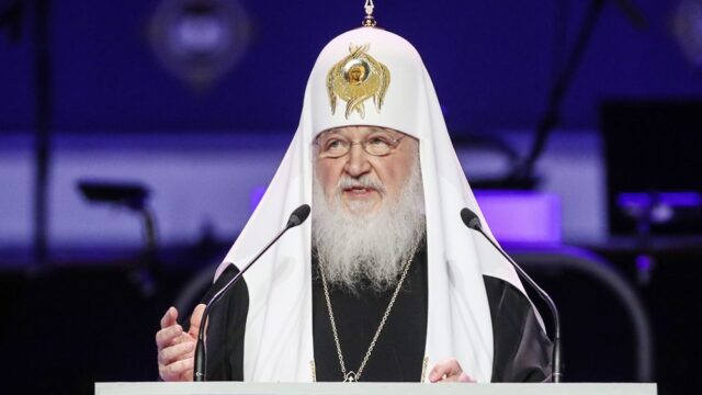 Патриарх Кирилл: злоупотребление гаджетами ведет к дегуманизации человека