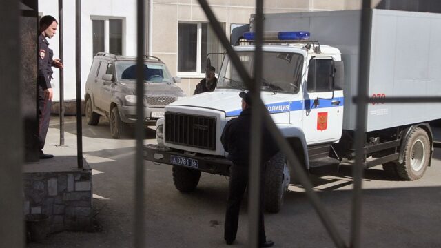 В Новосибирске приговорили к пожизненному заключению бывшего милиционера, который убил 19 женщин
