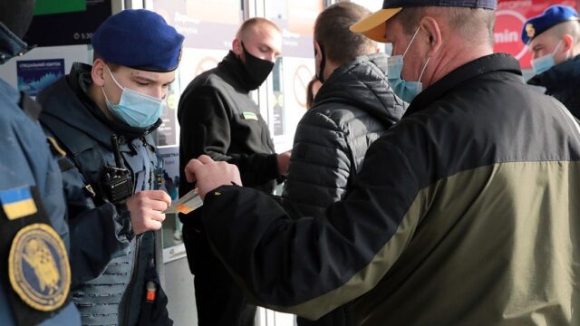 В Киеве ужесточают карантин из-за COVID-19