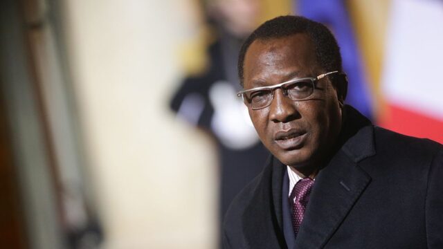 Президент Чада умер от полученных в бою ранений