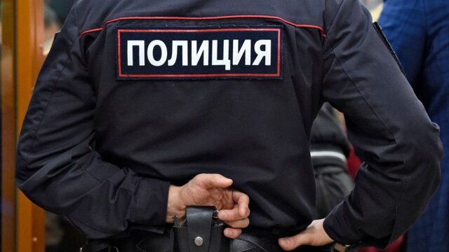 Суд в Алтайском крае отправил двоих полицейских в колонию за пытки электрошокером