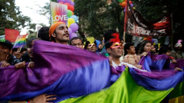 Верховный суд Индии легализовал однополый секс в стране