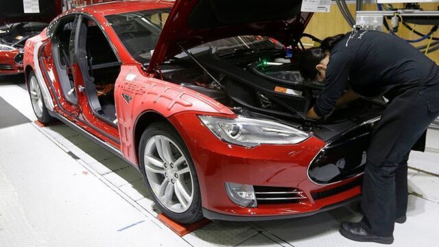 Bloomberg: Tesla планирует производить электромобили в Индии