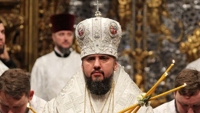 «Не политическая партия»: Кураев и Худиев — о новом расколе в Украинской православной церкви