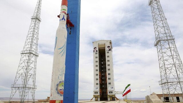 Иран сообщил о запуске своего первого военного спутника