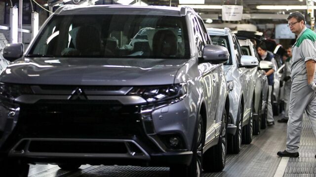 Mitsubishi приостанавливает выпуск автомобилей в России