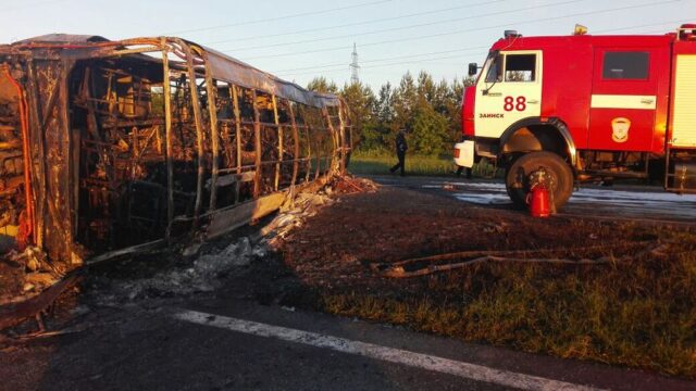 В Татарстане автобус столкнулся с грузовиком, погибли 14 человек
