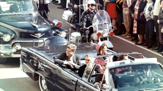 В США опубликовали еще 676 документов по делу об убийстве Кеннеди